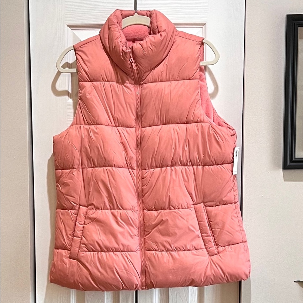 NWT Old Navy Puffer Vest